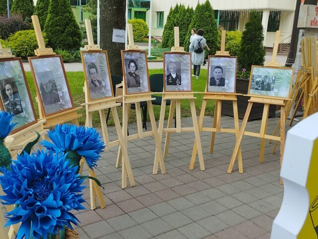 12-13 июня 2026 года в г. Молодечно на XXV Национальном фестивале белорусской песни и поэзии на площадке «Женщина как основа культурного кода» музеем представлена временная экспозиция «Лучи света:судьбы женщин в годы войны».